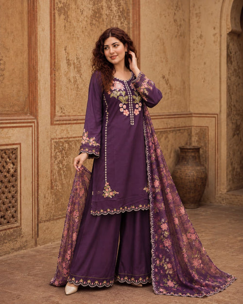 Hoorain