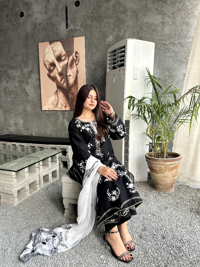Hania 3-Piece